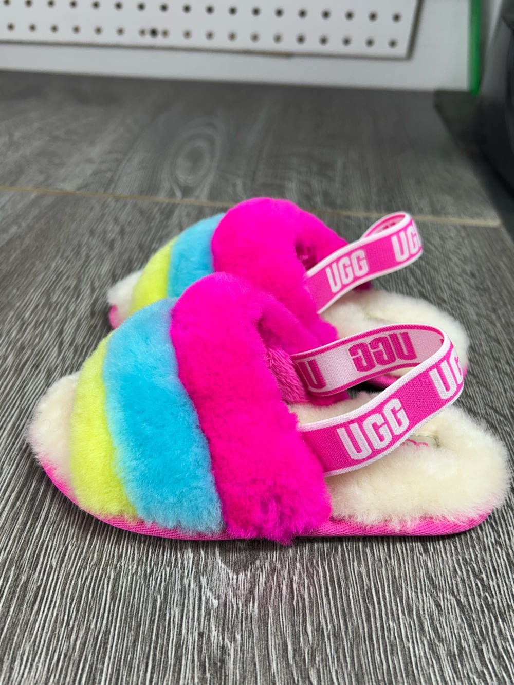 UGG  fluff yeah Rainbow Pink Fuzzy Slide Slippers